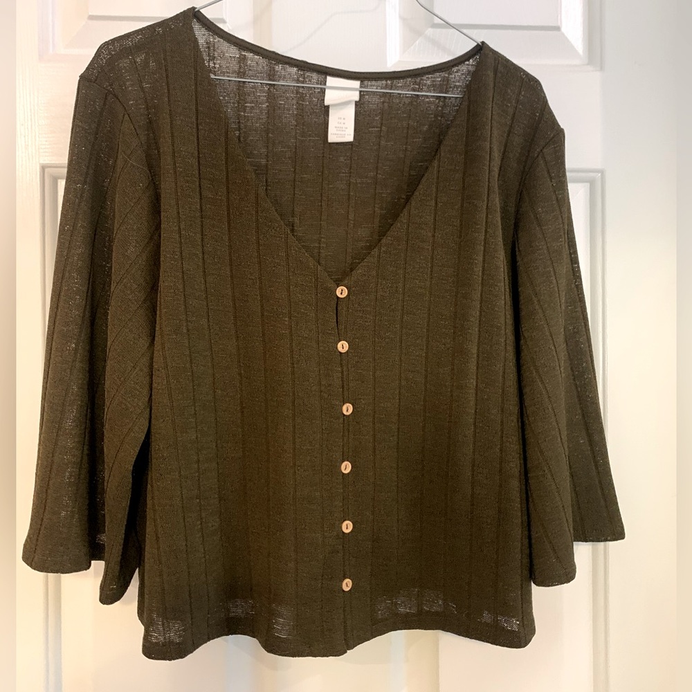 Never worn cropped button down